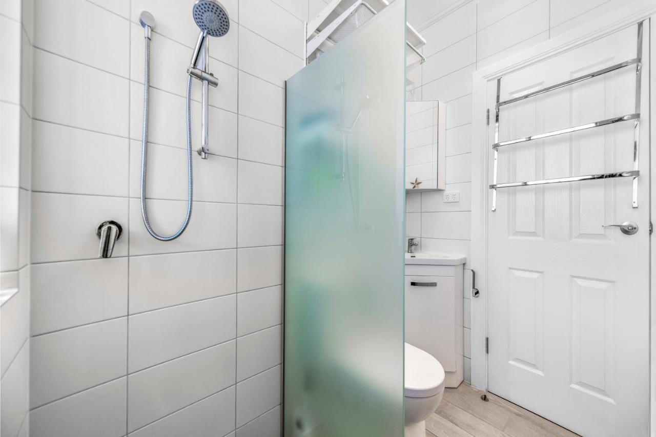 Rawsons Shack Beachfront Unit Suits Single Or Couple Henley Beach South Ngoại thất bức ảnh